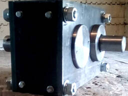 Делительный механизм тестоделителя "Кузбасс 68-2М"