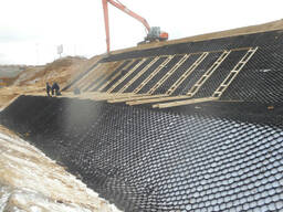 Георешетка, геотекстиль и геомембрана