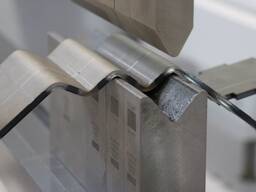 Гибка металла Размеры: 0,4-273 мм, L= 0,2-6 мм, Вид: лист горячекатаный… в Бишкеке