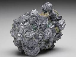 Молибден Марка: МЧ; МК; М–МП…, Тип: проволока; круг; лист…, Разм. : 0,04–105 мм в Бишкеке