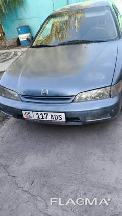 Продаю Honda Accord 1994 года 0702853199