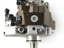 Топливный насос высокого давления Iveco 5801382396