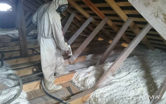 Утепление домов пенополиуретаном (ППУ)